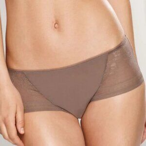 Wacoal "Finishing Touch" Hipster Panty